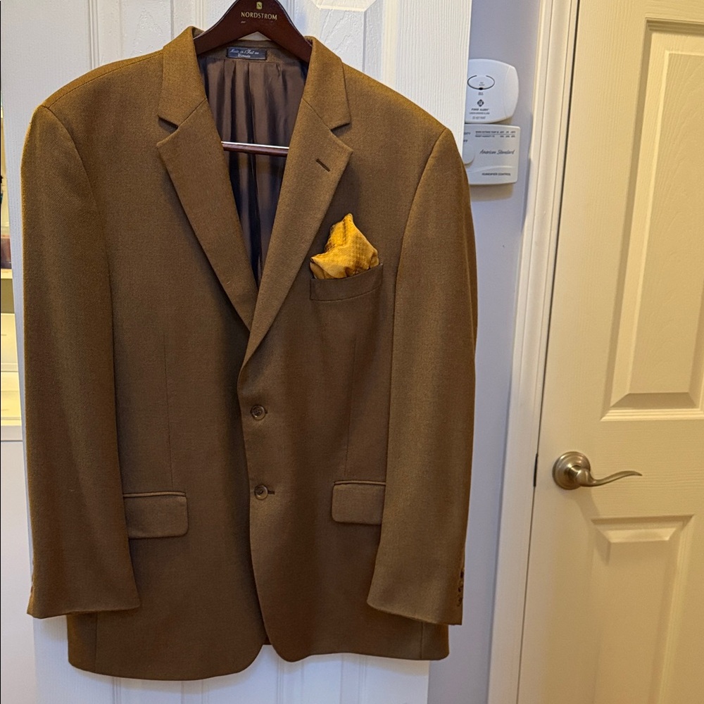 Loro Piana Tan Blazer with Gold Pocket Square 100% Cashmere